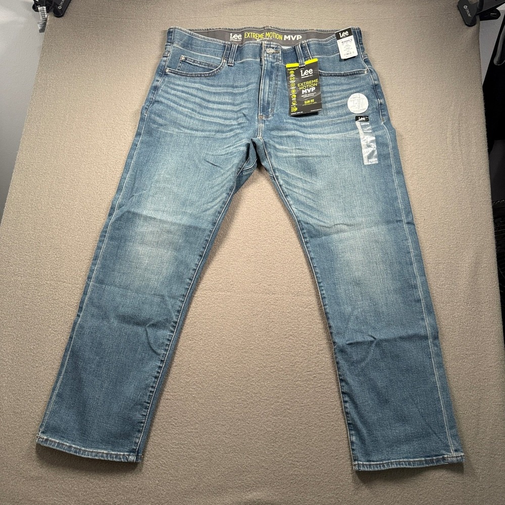 Lee Extreme Motion MVP Slim Straight Jeans Mens 38x29 Medium Blue 2018456